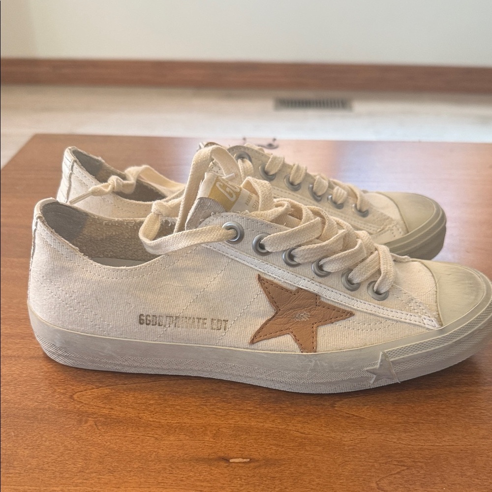 Golden Goose V Star 2 sneakers in cream cloth